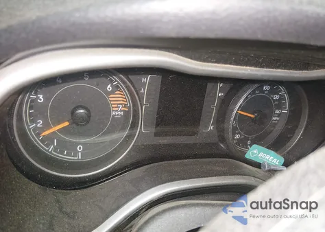 2016 Jeep Cherokee Sport из США, поврежденный, VIN 1C4PJMAB4GW353738